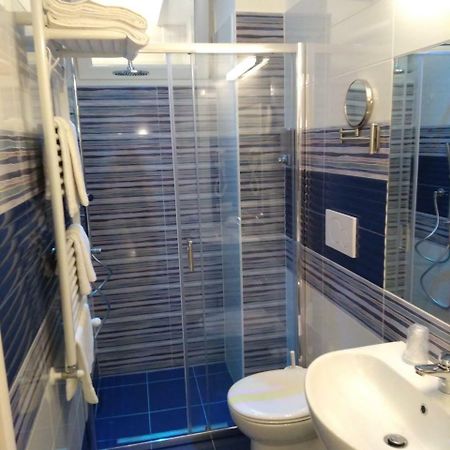 נאפולי Casa Teresa Bed & Breakfast מראה חיצוני תמונה