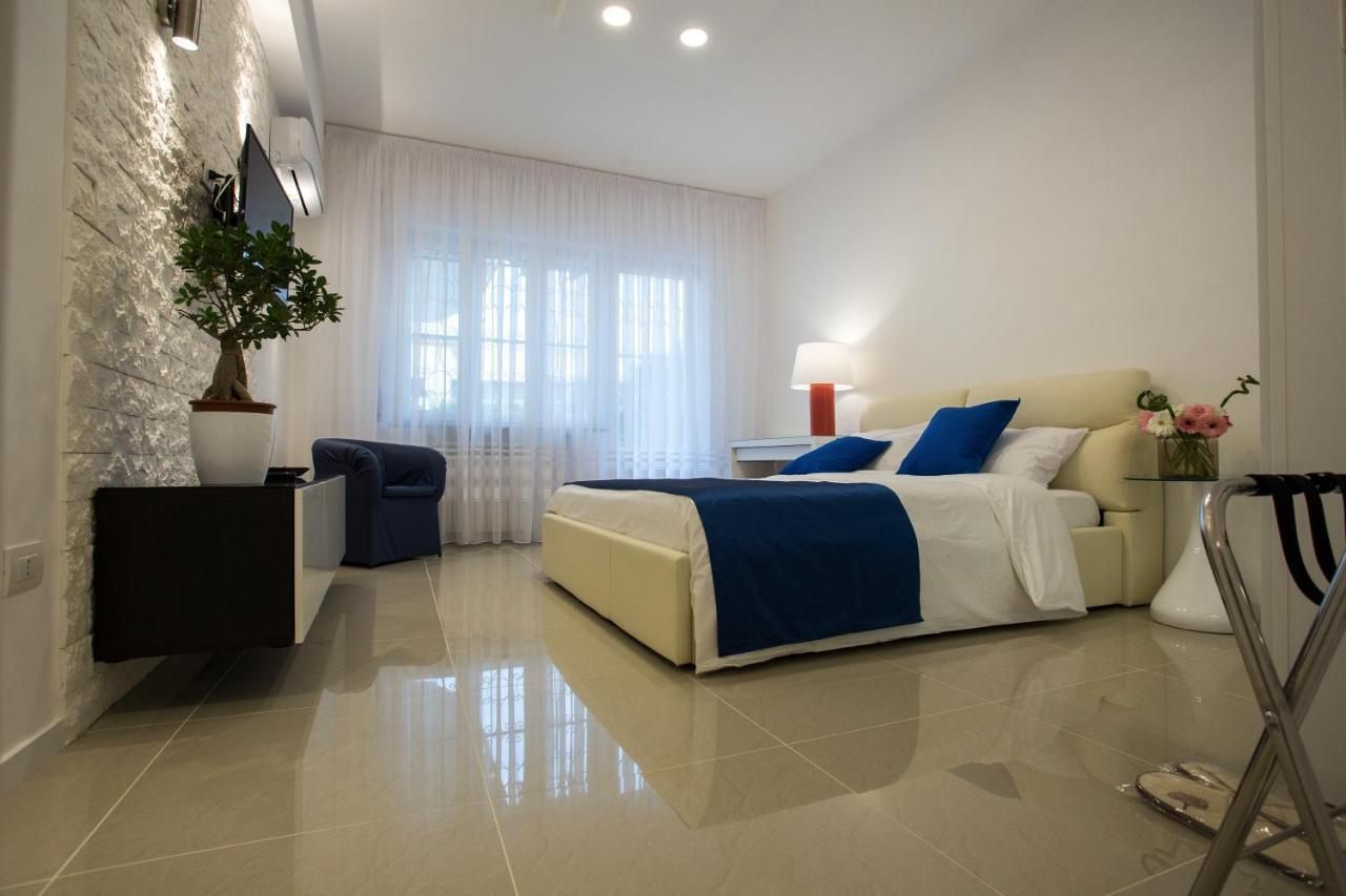 נאפולי Casa Teresa Bed & Breakfast מראה חיצוני תמונה