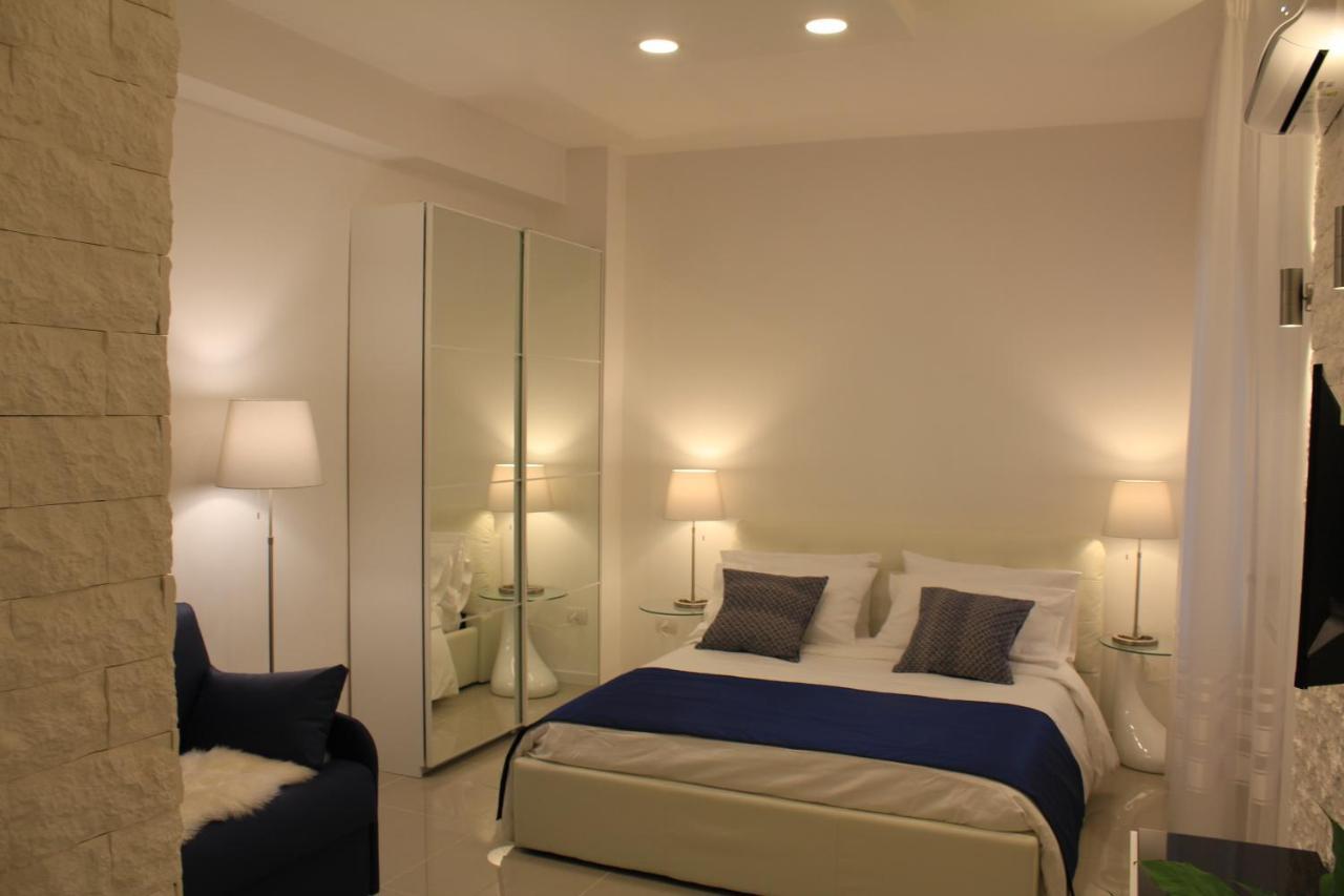 נאפולי Casa Teresa Bed & Breakfast מראה חיצוני תמונה